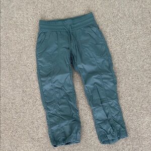 The North Face cropped pants